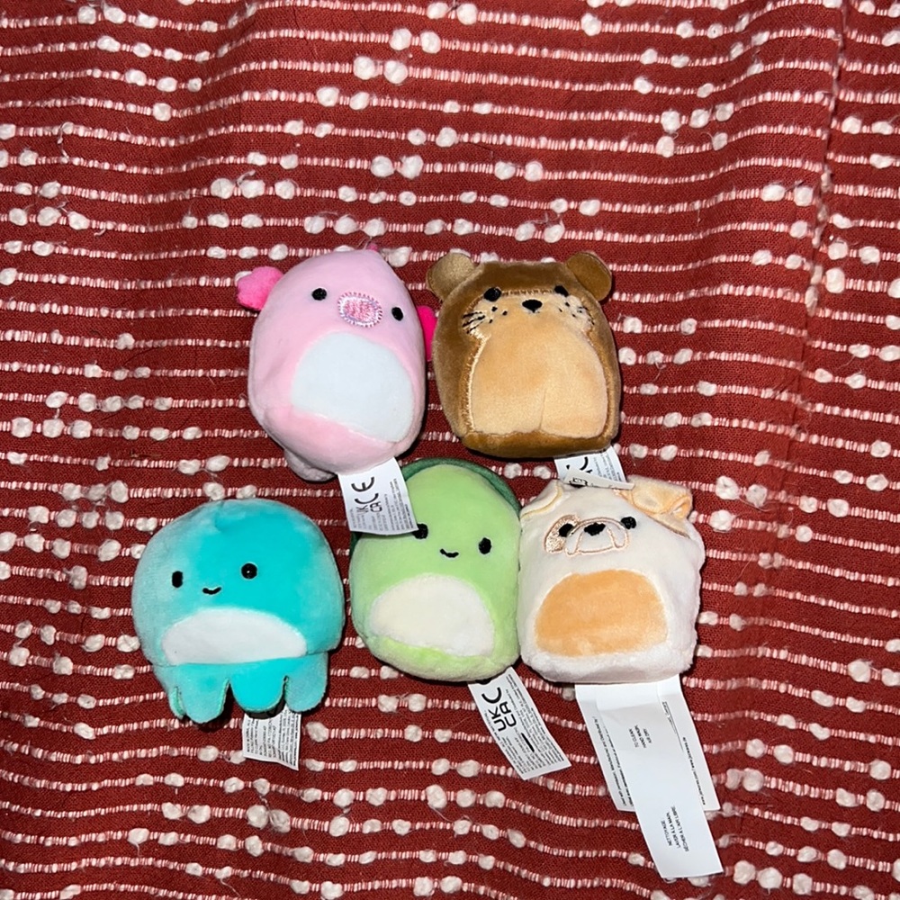 Squismellow squishville mini plushies